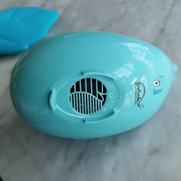 Whale mini USB powered humidifier diffuser - Picture 4 of 5